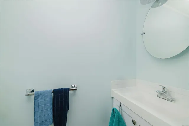 $229,900 | 24 Sherwood Valley Lane, Coventry, RI 02816