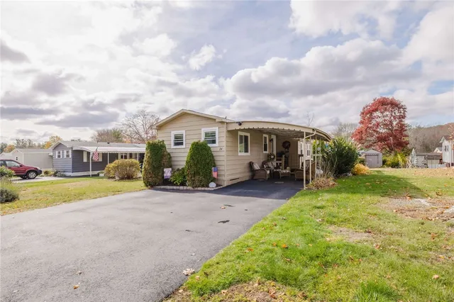 $229,900 | 24 Sherwood Valley Lane, Coventry, RI 02816