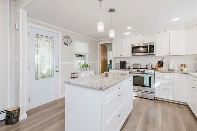 $229,900 | 24 Sherwood Valley Lane, Coventry, RI 02816