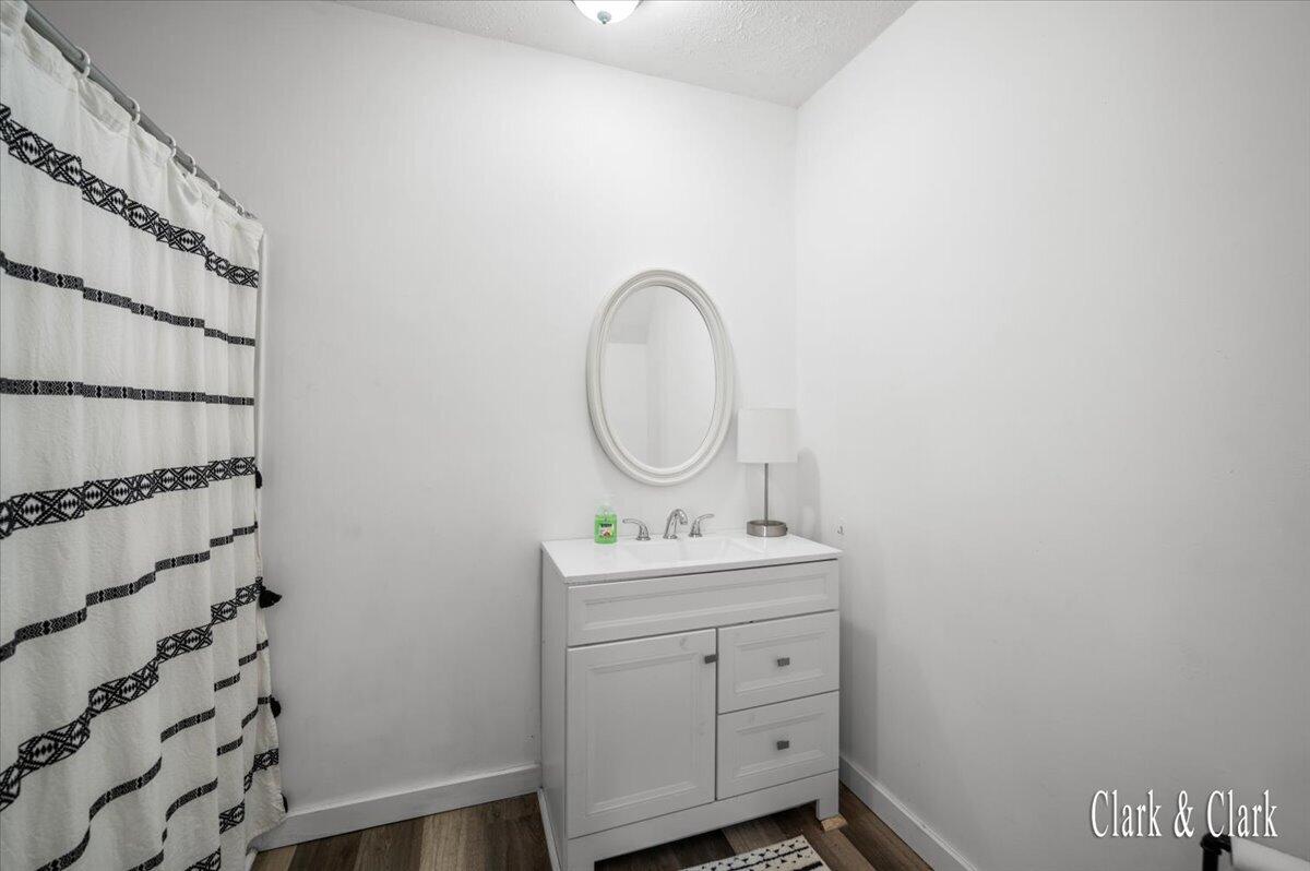 9604 East Brown Road Lake Odessa, MI 48849 - Photo 14 of 31 62-INTERIOR 12A