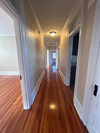 $1,950 | 360 Walnut Avenue Southwest, Unit B, Roanoke, VA 24016