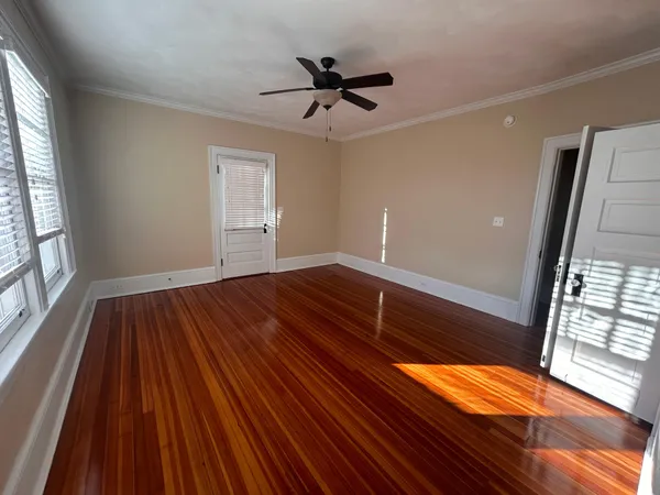 $1,950 | 360 Walnut Avenue Southwest, Unit B, Roanoke, VA 24016