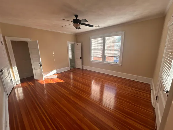 $1,950 | 360 Walnut Avenue Southwest, Unit B, Roanoke, VA 24016