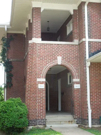 $1,950 | 360 Walnut Avenue Southwest, Unit B, Roanoke, VA 24016