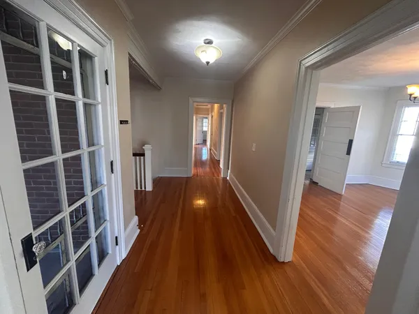 $1,950 | 360 Walnut Avenue Southwest, Unit B, Roanoke, VA 24016