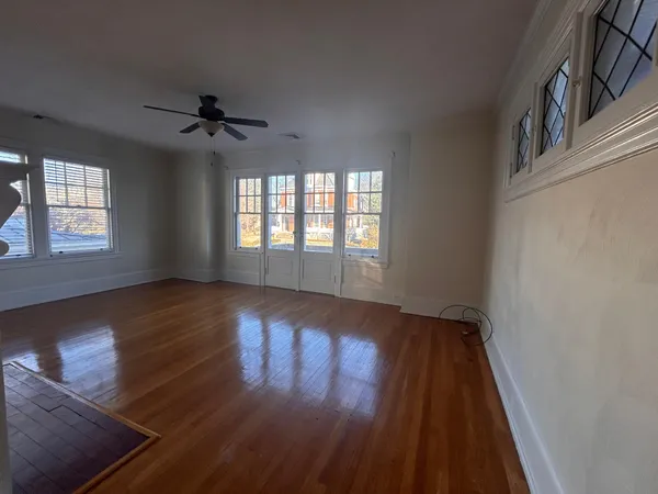 $1,950 | 360 Walnut Avenue Southwest, Unit B, Roanoke, VA 24016