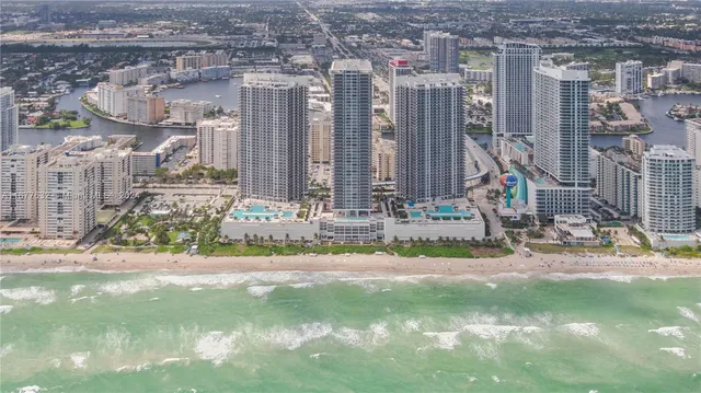 $1,330,000 | 1830 South Ocean Drive, Unit 3511, Hallandale Beach, FL 33009