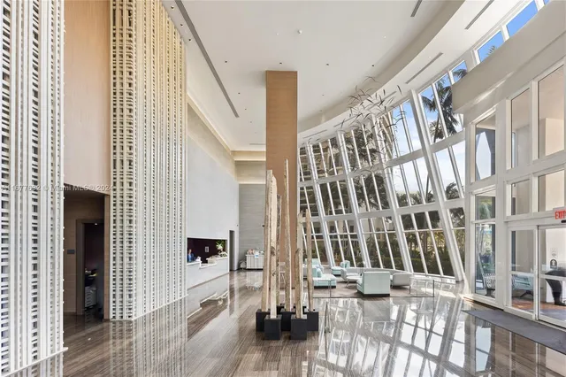 $1,330,000 | 1830 South Ocean Drive, Unit 3511, Hallandale Beach, FL 33009