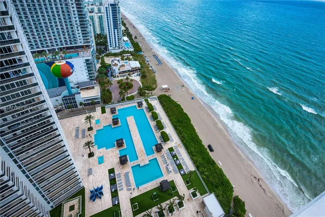 $1,330,000 | 1830 South Ocean Drive, Unit 3511, Hallandale Beach, FL 33009