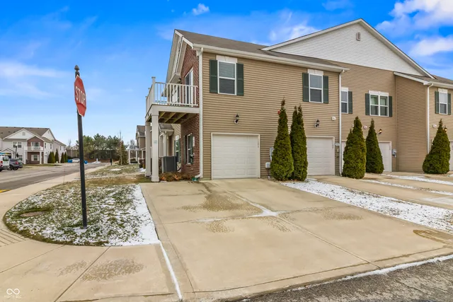 $214,900 | 12035 Zircon Lane, Unit 1200, Fishers, IN 46038