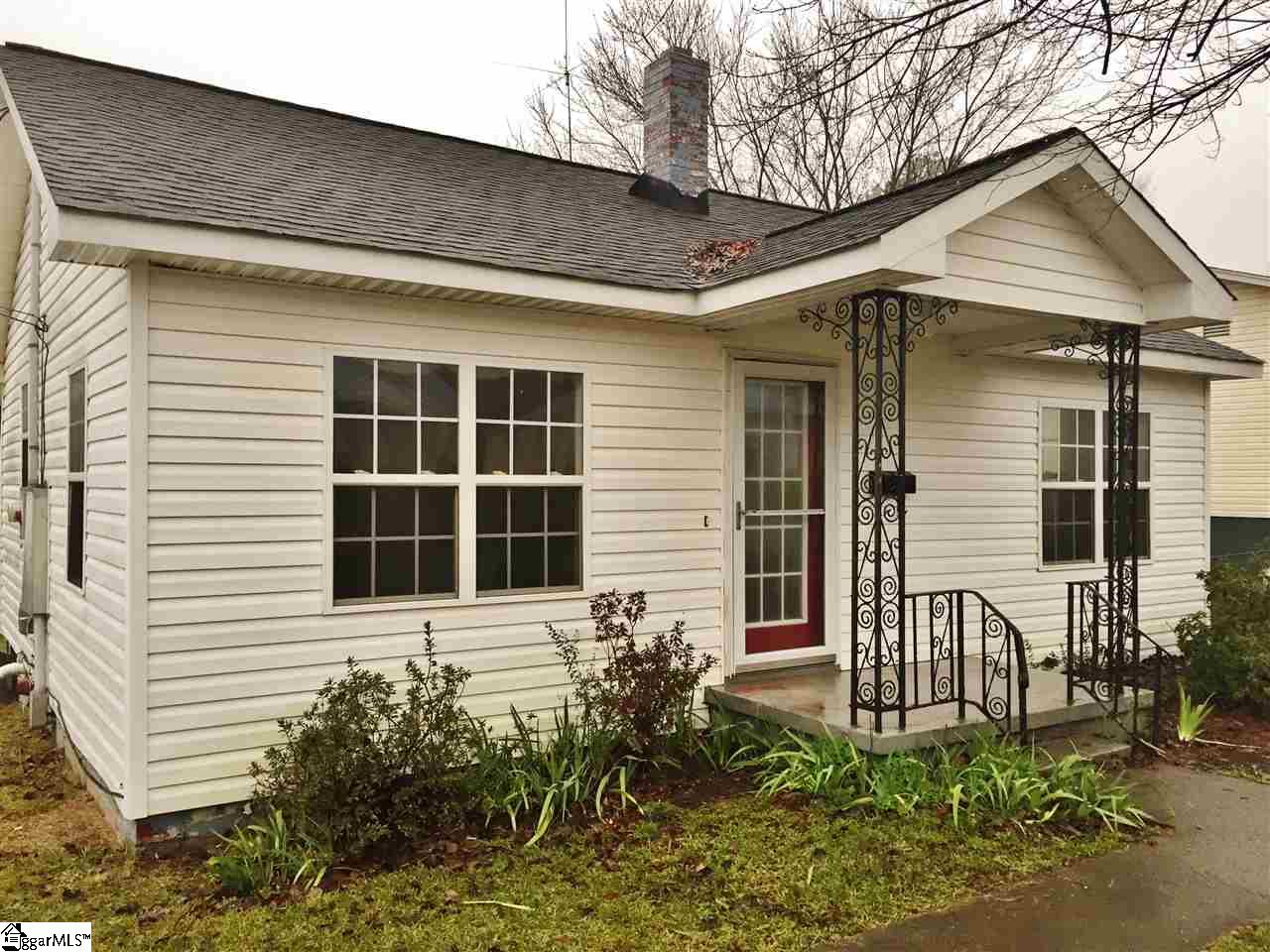 130 Roper Street Easley, SC 29640 - Photo 2 of 14