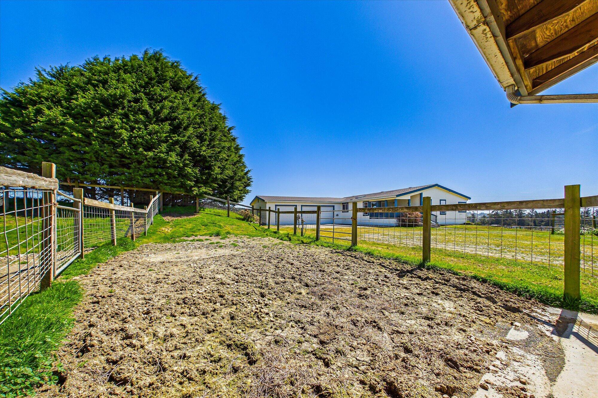 255 Hillcrest Road Loleta, CA 95551 - Photo 65 of 105 065-255 Hillcrest Road-155