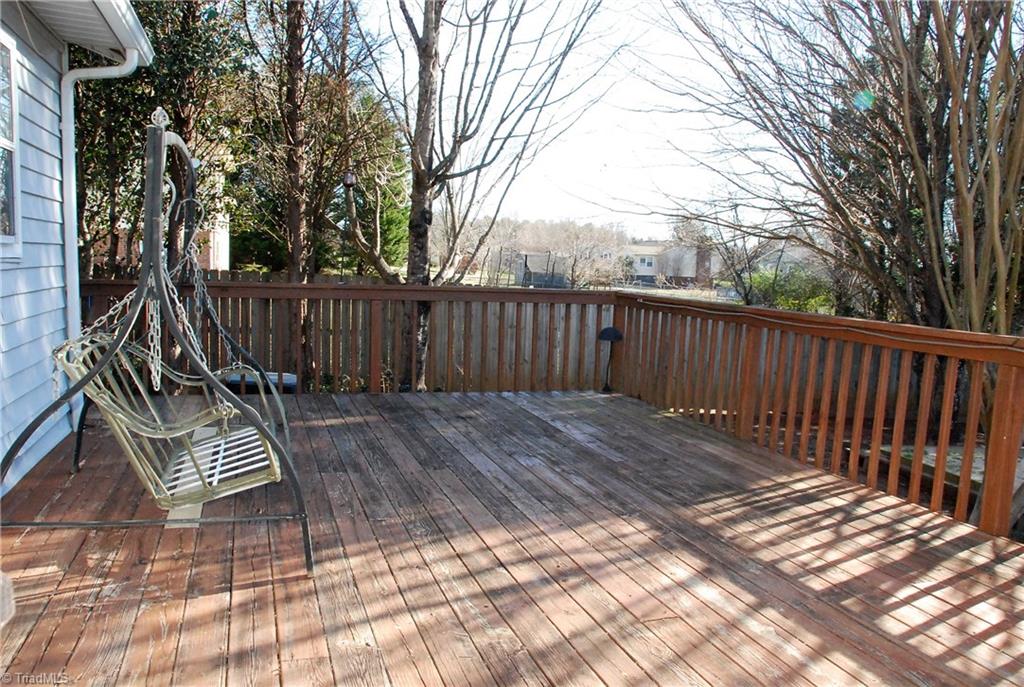 5974 Robinhood Road Pfafftown, NC 27040 - Photo 18 of 22 Deck