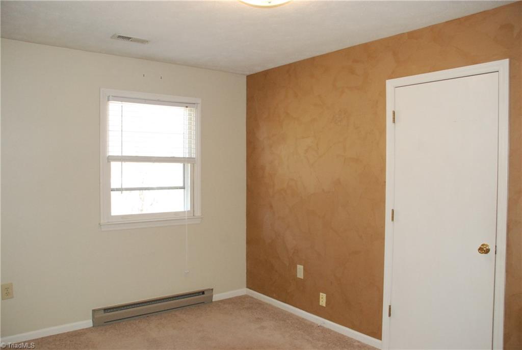 5974 Robinhood Road Pfafftown, NC 27040 - Photo 8 of 22 Master view 2