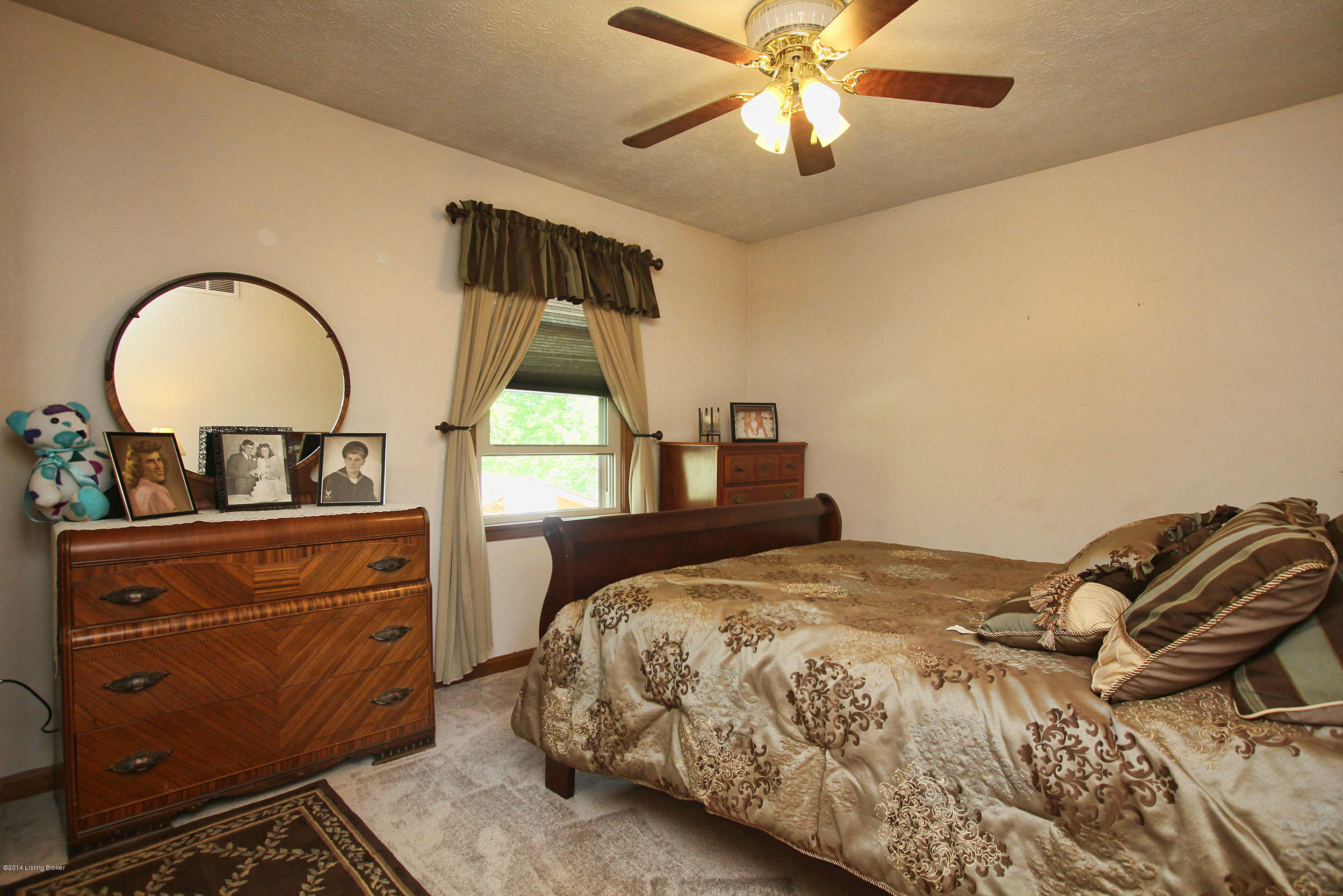 7110 Field Ridge Louisville, KY 40291 - Photo 22 of 34 7110-Fieldridge-Ct-51