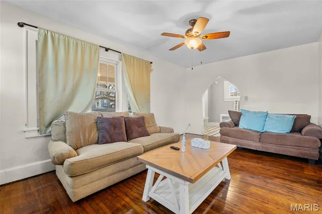 $139,900 | 700 West Delmar Avenue, Alton, IL 62002