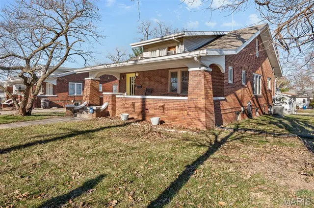 $139,900 | 700 West Delmar Avenue, Alton, IL 62002