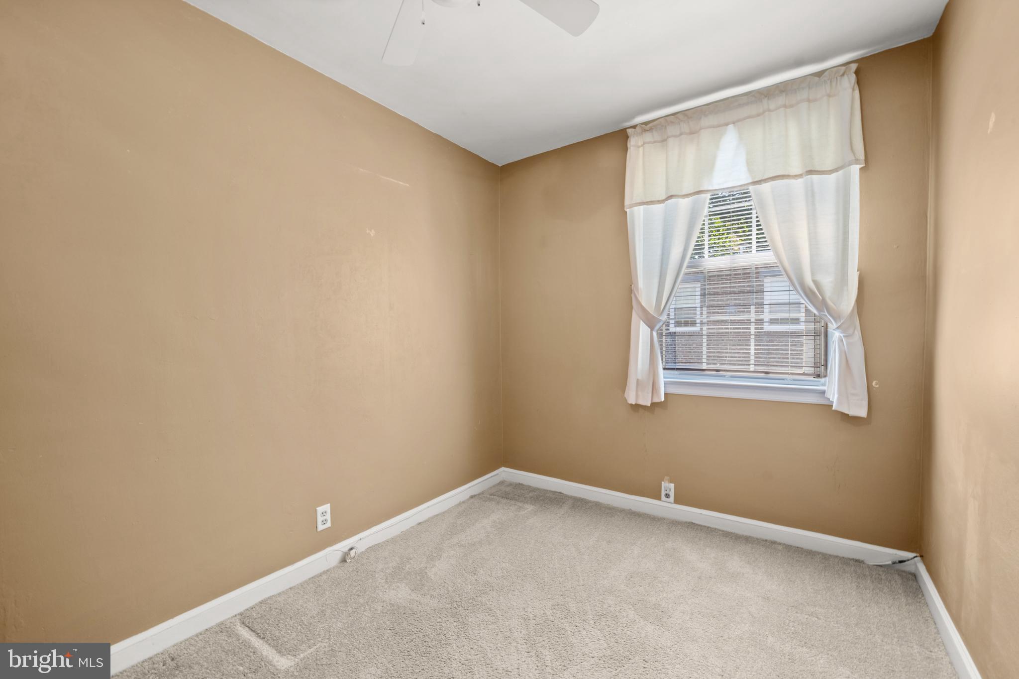 206 East County Line Road Hatboro, PA 19040 - Photo 26 of 31 Gallery Image 26
