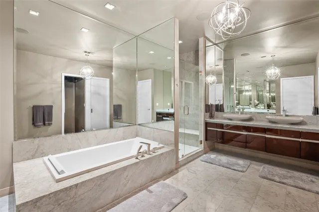 $2,199,000 | 1110 County Road 132A, Kingsland, TX 78639