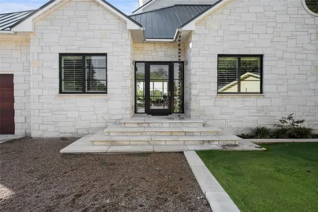 $2,199,000 | 1110 County Road 132A, Kingsland, TX 78639