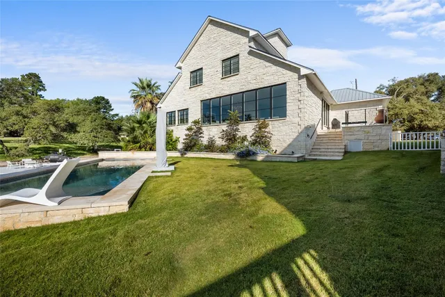 $2,199,000 | 1110 County Road 132A, Kingsland, TX 78639