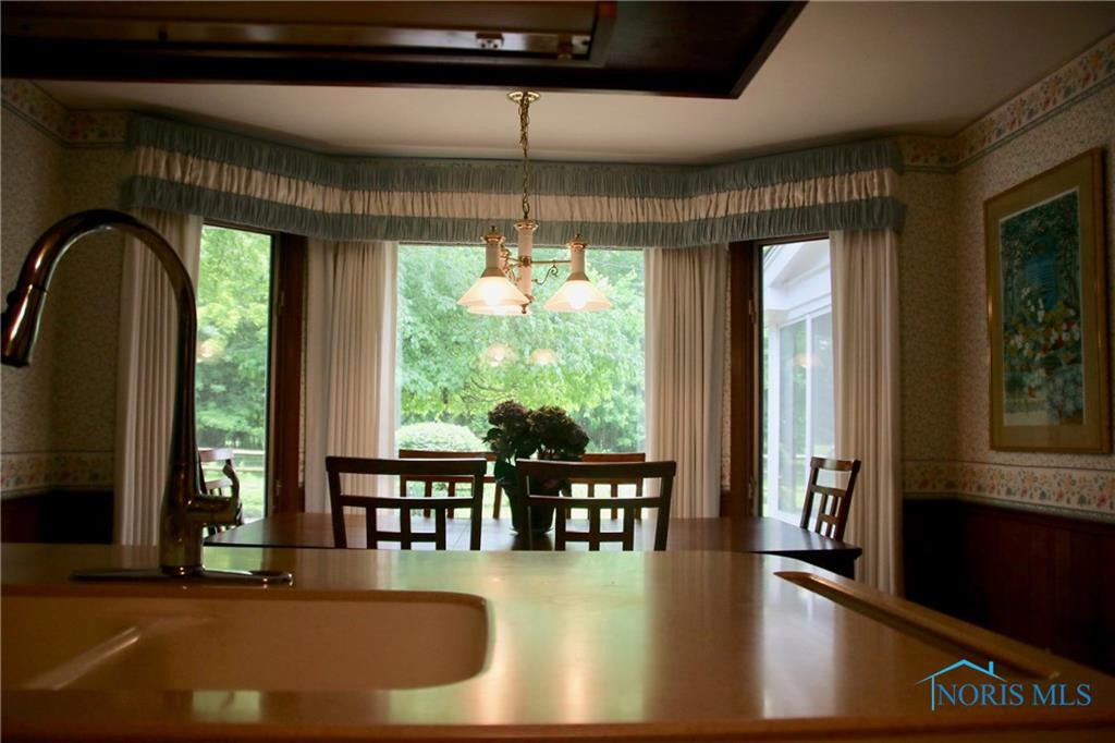 2358 Timberlawn Road Toledo, OH 43614 - Photo 13 of 23 Gallery Image 13