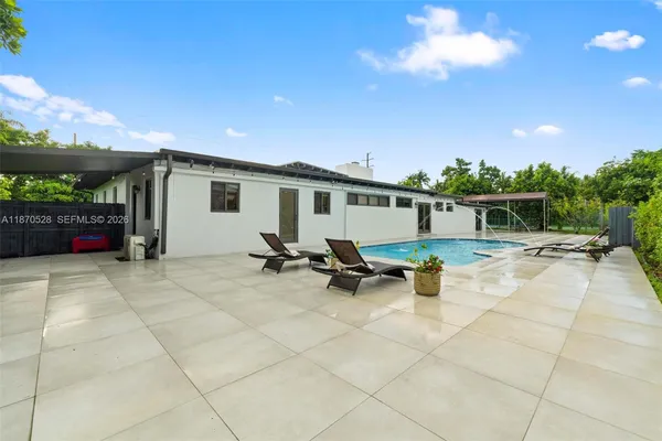 $2,475,000 | 6539 Southwest 84th Avenue, Miami, FL 33143