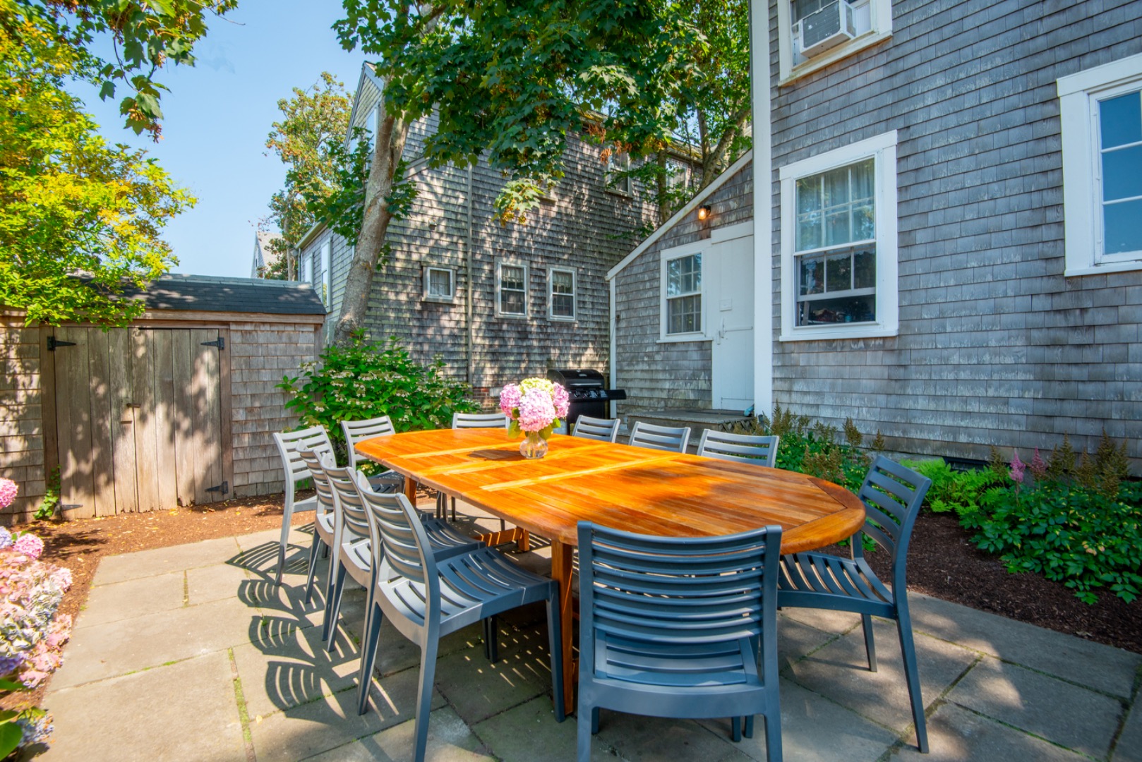 23 Liberty Street Nantucket, MA 02554 - Photo 11 of 14