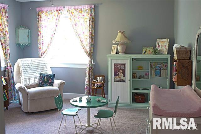 6028 North Koerner Road Peoria, IL 61615 - Photo 11 of 31 Gallery Image 11
