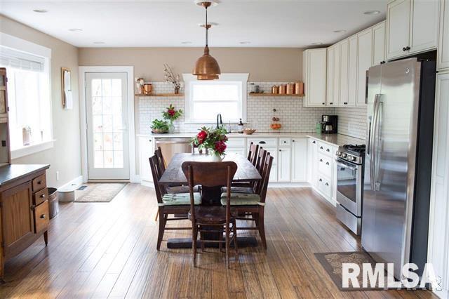6028 North Koerner Road Peoria, IL 61615 - Photo 4 of 31 Gallery Image 4