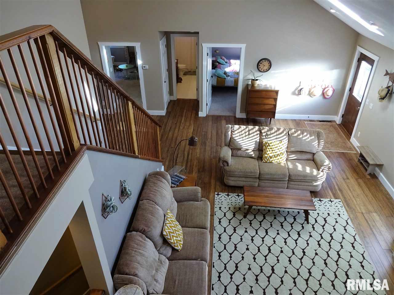 6028 North Koerner Road Peoria, IL 61615 - Photo 6 of 31 Gallery Image 6