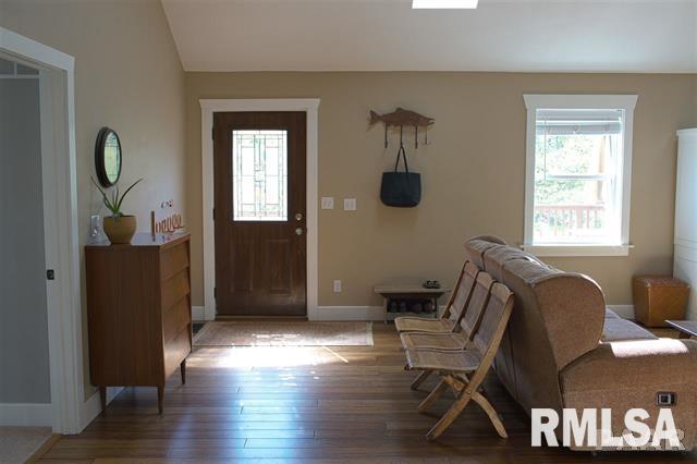 6028 North Koerner Road Peoria, IL 61615 - Photo 8 of 31 Gallery Image 8