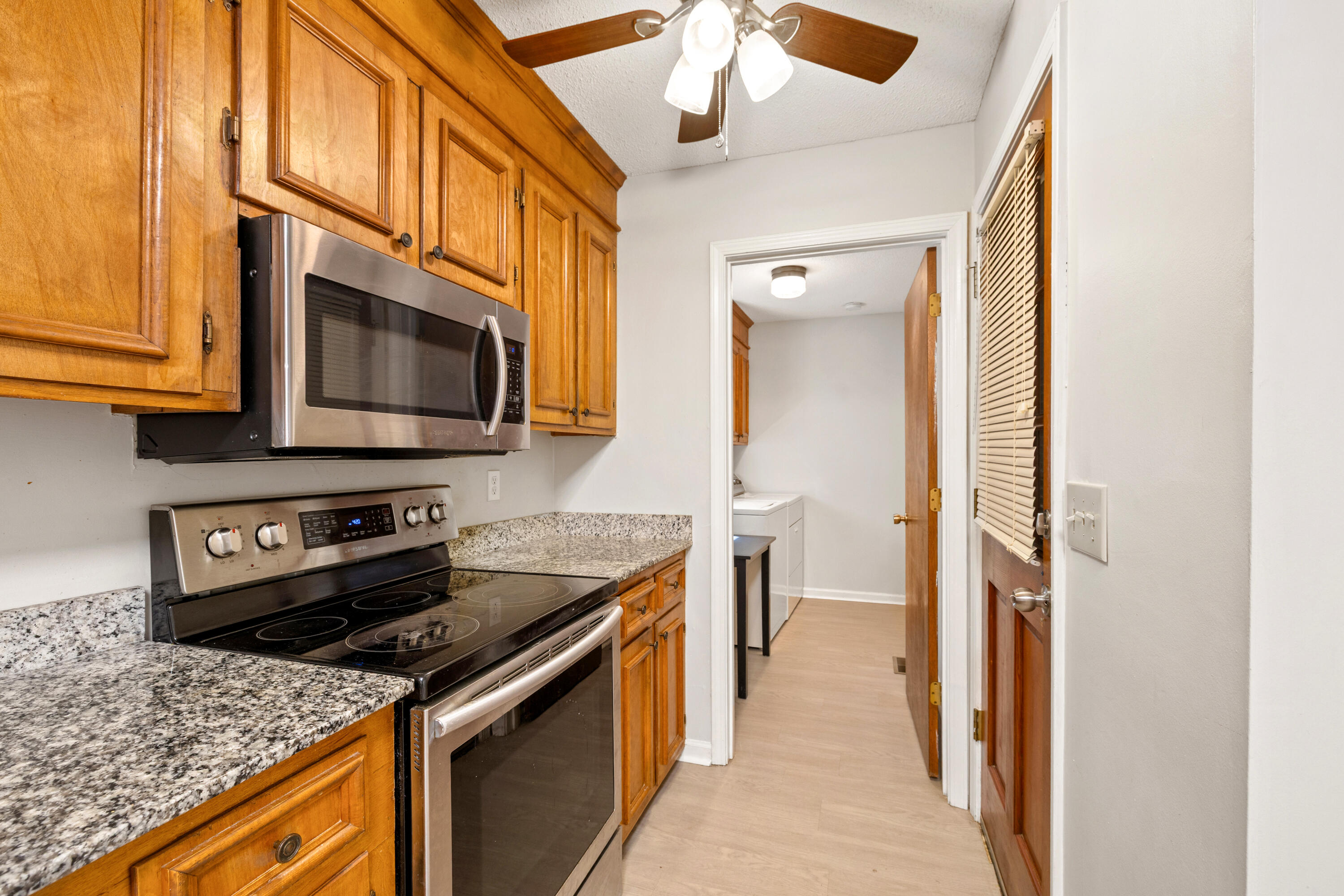 7070 Meeting House Road Dalzell, SC 29040 - Photo 18 of 24 kitchen 3