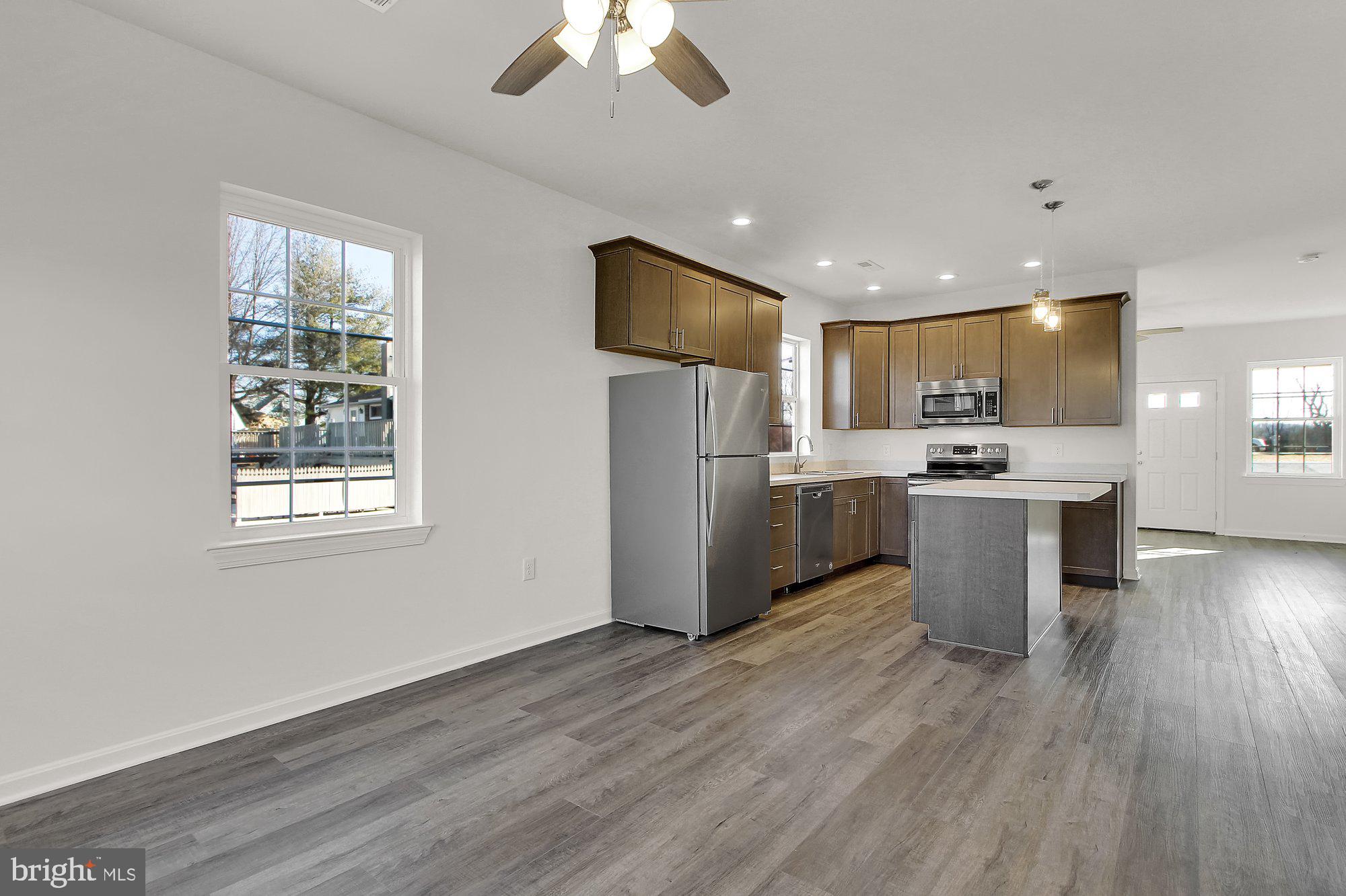 1966 Stoverstown Road Spring Grove, PA 17362 - Photo 11 of 38 Gallery Image 11