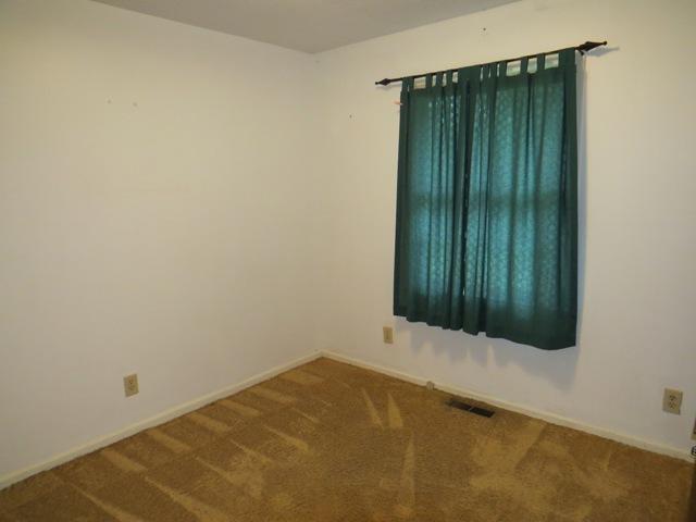 91 Ridgeland Heights Road Martinsville, VA 24112 - Photo 15 of 34 BEDROOM 2