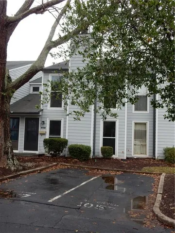 $289,900 | 1057 Riverbend Club Drive Southeast, Atlanta, GA 30339