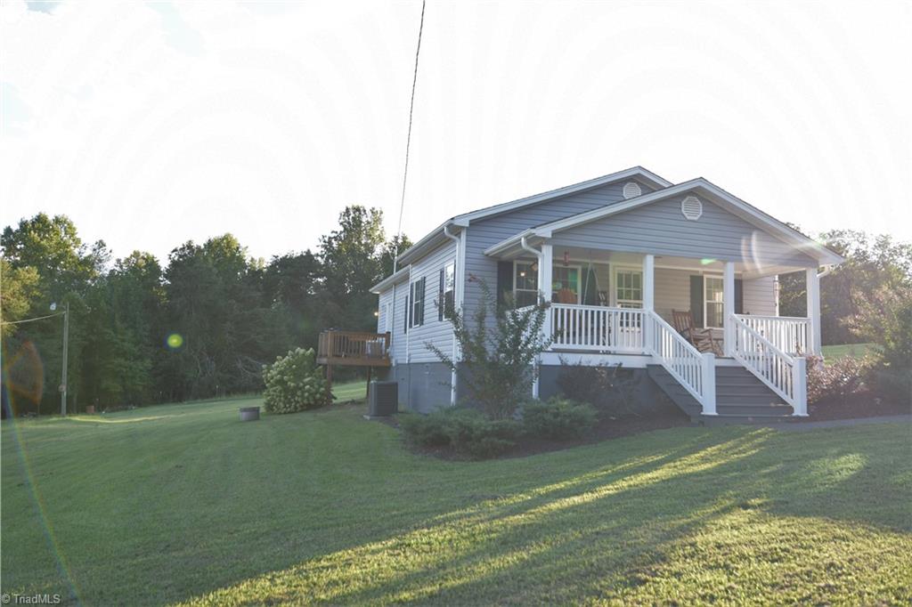 158 Hiatt Road Mount Airy, NC 27030 - Photo 12 of 16 Gallery Image 12