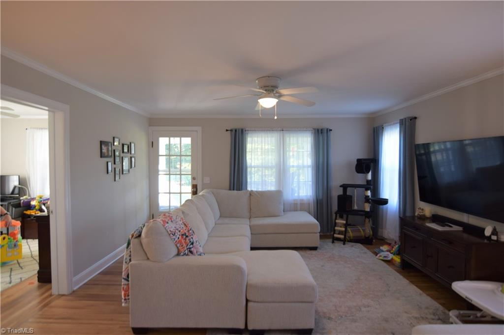 158 Hiatt Road Mount Airy, NC 27030 - Photo 4 of 16 Gallery Image 4