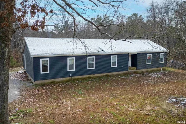 $325,000 | 1201 Pine Ridge Lane, Makanda, IL 62958