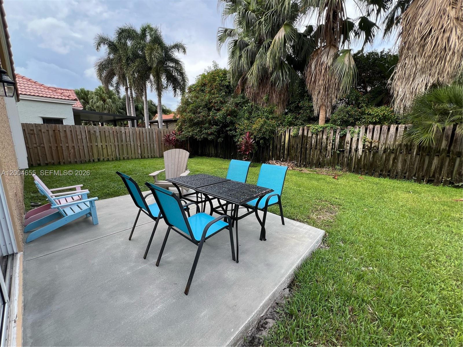 2806 Oak Grove Road Davie, FL 33328 - Photo 4 of 26
