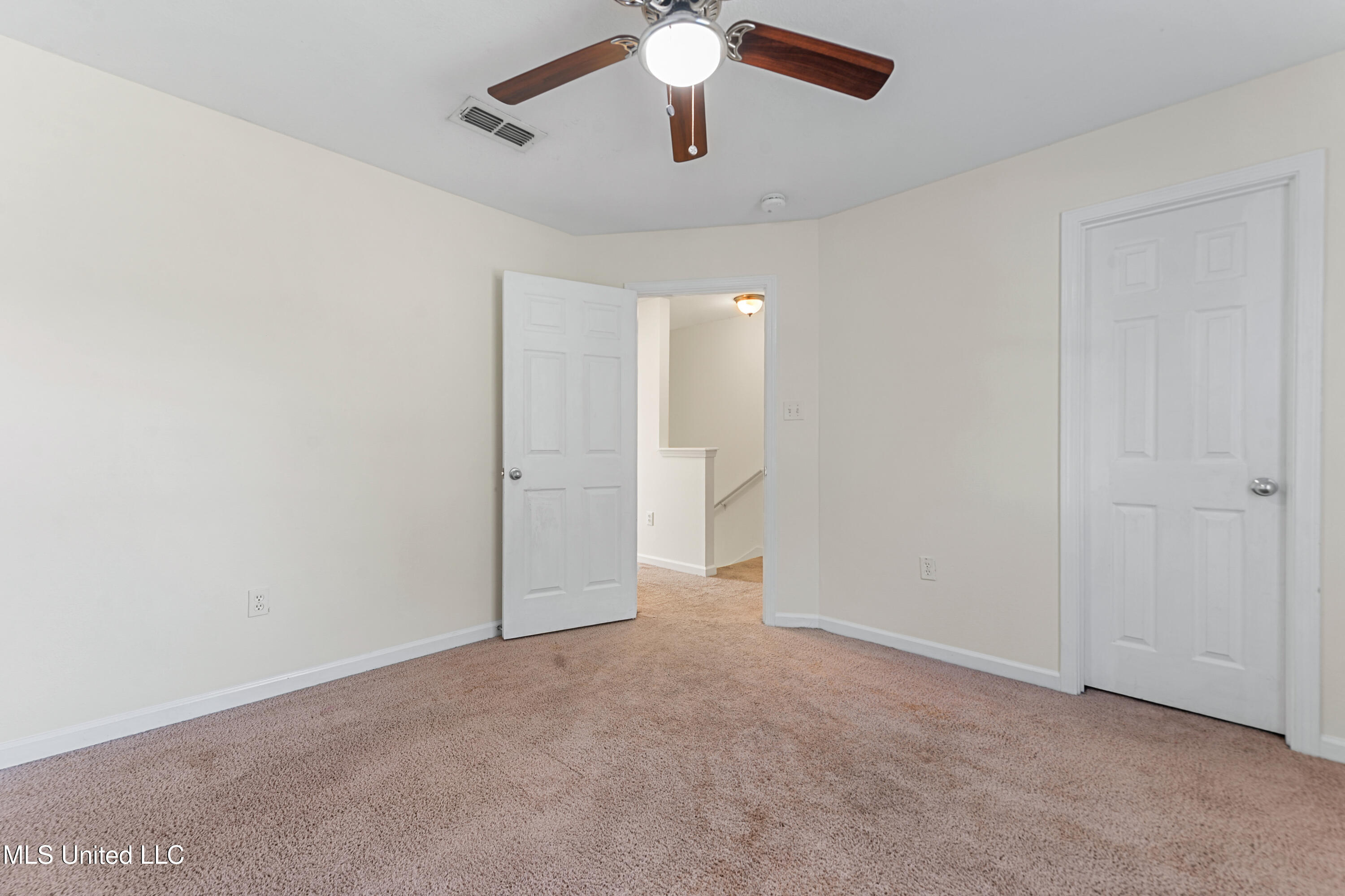 13070 Tracewood Drive, Unit B Gulfport, MS 39503 - Photo 13 of 20 013