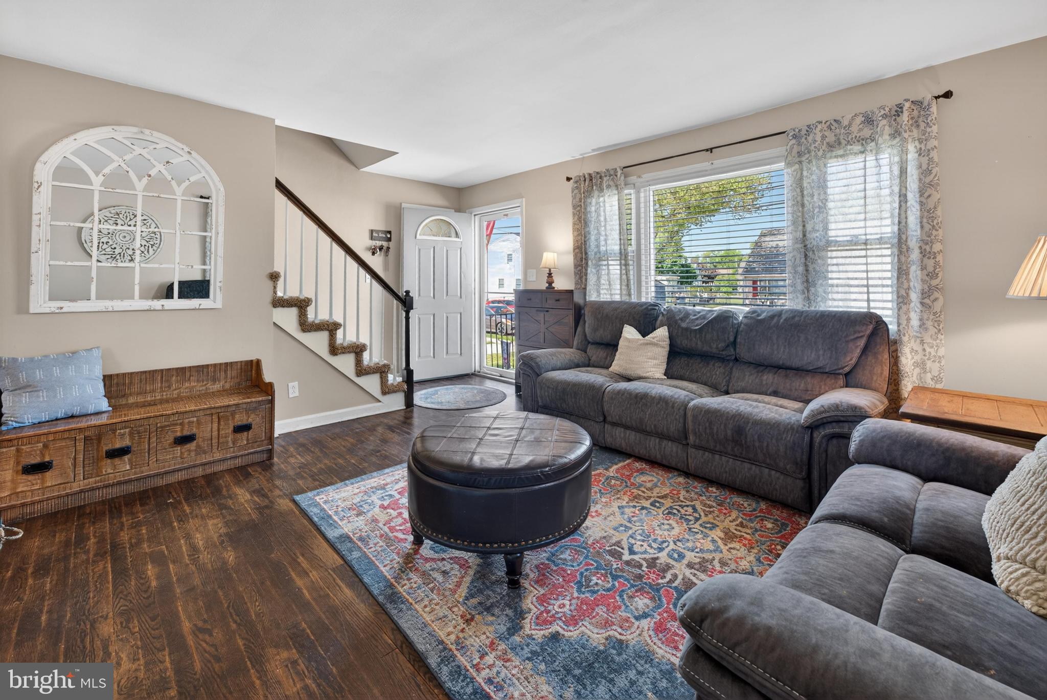 83 Unwin Drive Hamilton, NJ 08610 - Photo 4 of 20
