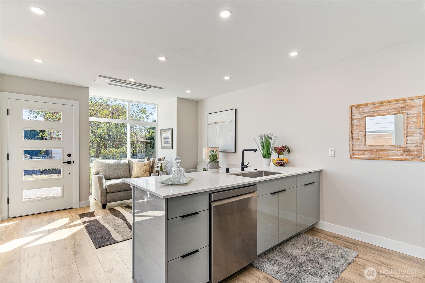 1616 South Juneau Street Seattle, WA 98108 - Photo 5 of 25