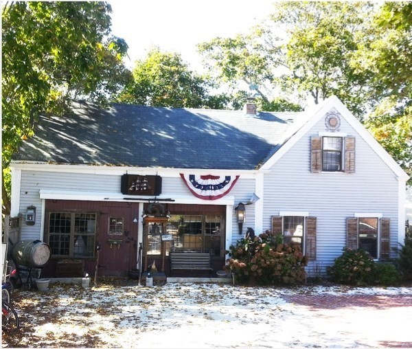 35 Pleasant Street Barnstable, MA 02601 - Photo 6 of 6
