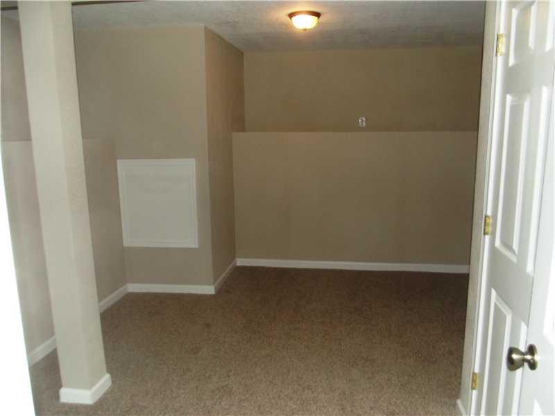 906 Cope Road Martinsville, IN 46151 - Photo 11 of 22 Gallery Image 11