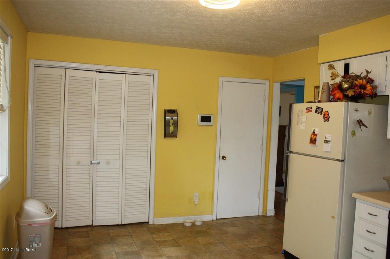 317 Valley Creek Road Elizabethtown, KY 42701 - Photo 3 of 24 317 Valley Creek Road Elizabethtown, KY