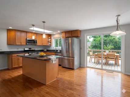 $375,000 | 10809 North Church Street, Huntley, IL 60142