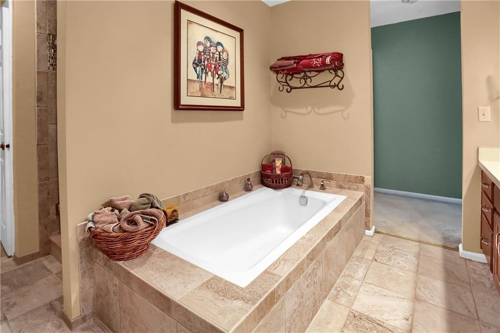 4414 Edinburgh Point Indianapolis, IN 46228 - Photo 22 of 44 Gallery Image 22