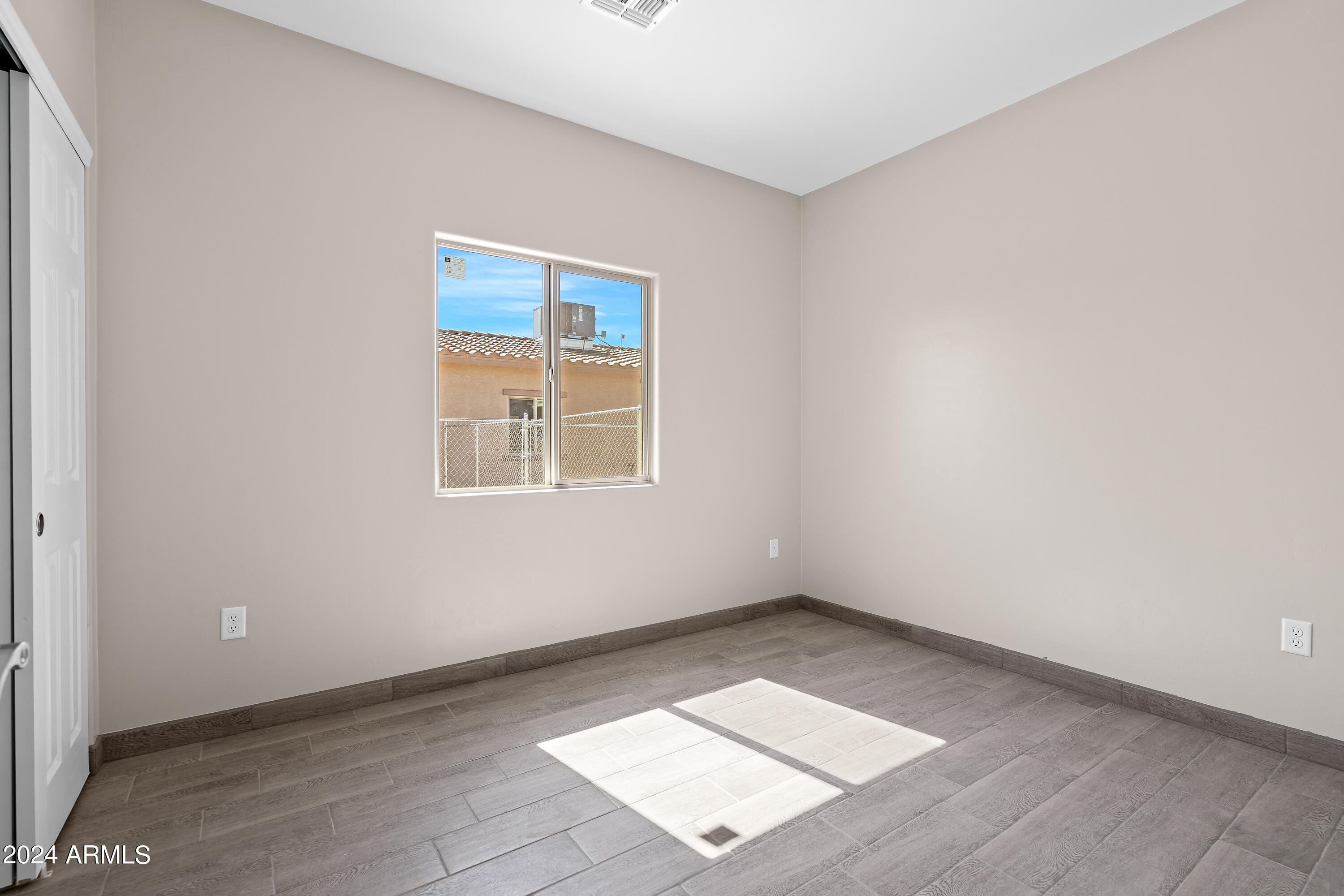 808 East 35th Street Tucson, AZ 85713 - Photo 11 of 29 Three Bedroom Unit
