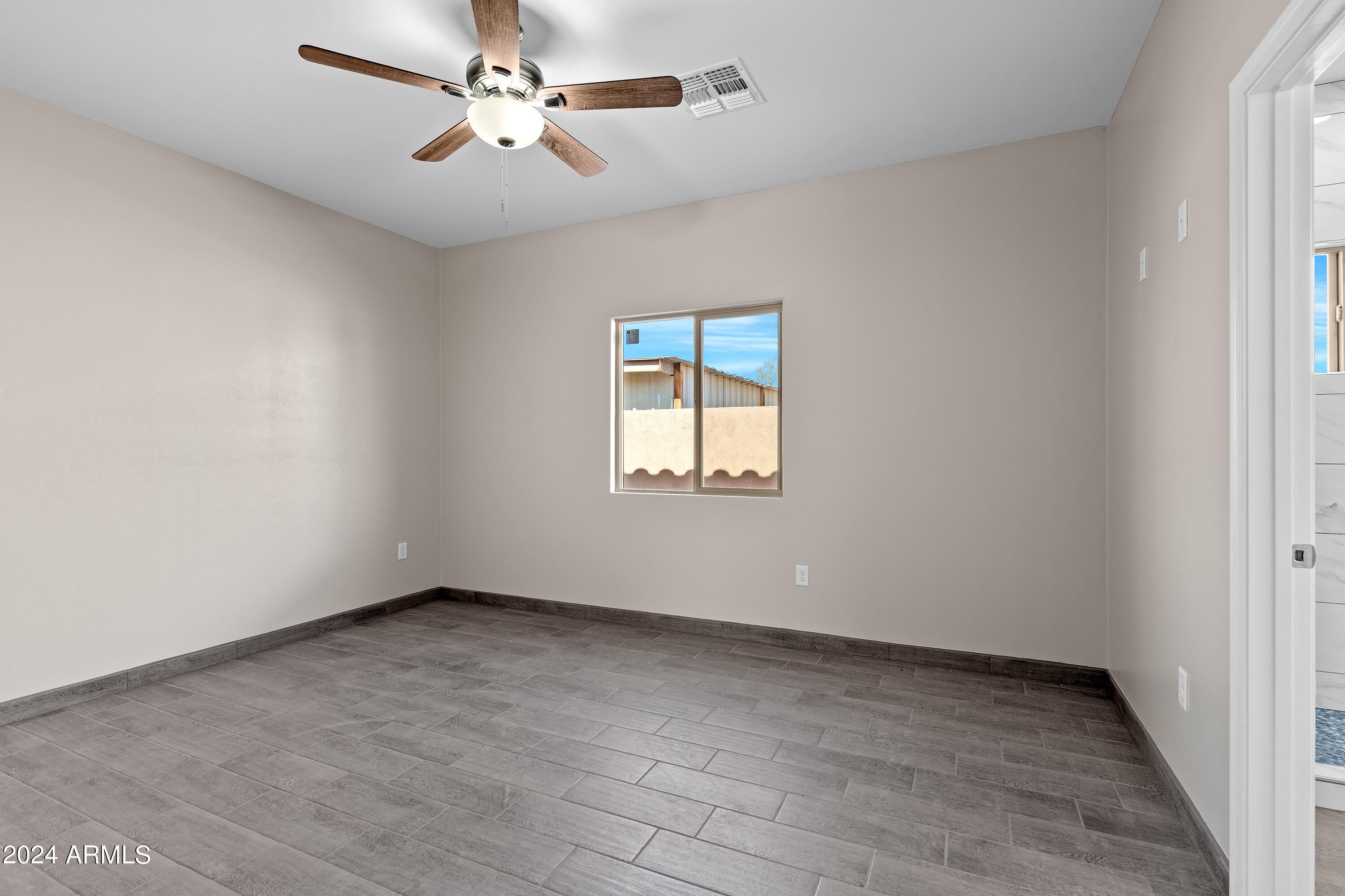 808 East 35th Street Tucson, AZ 85713 - Photo 8 of 29 Three Bedroom Unit
